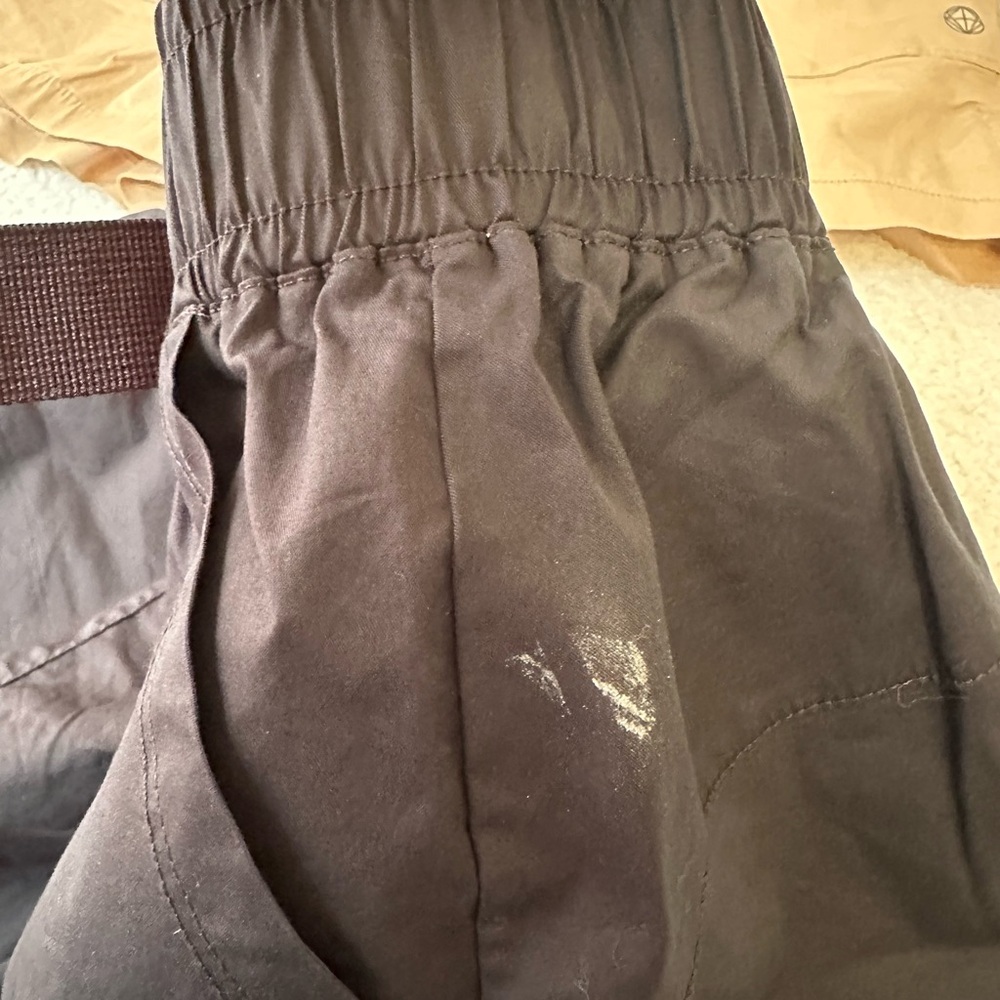 2 pair Mondetta outdoor project buckle shorts - Picture 5 of 10